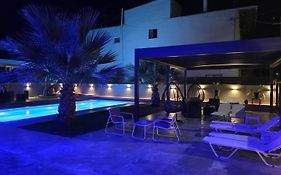 Luana Monte Apartments